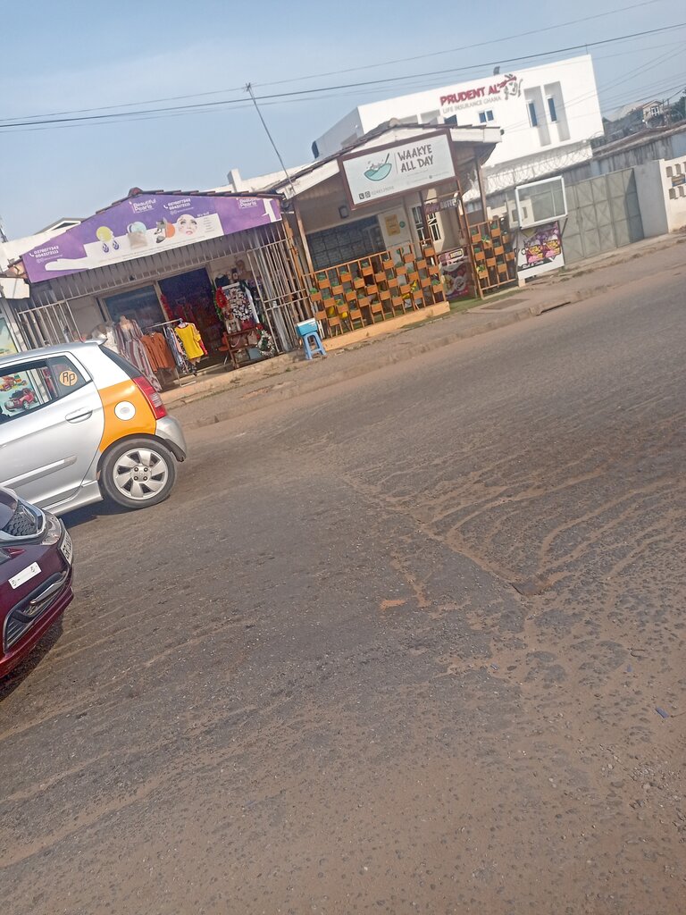 Canteen Waakye all day, Accra, photo