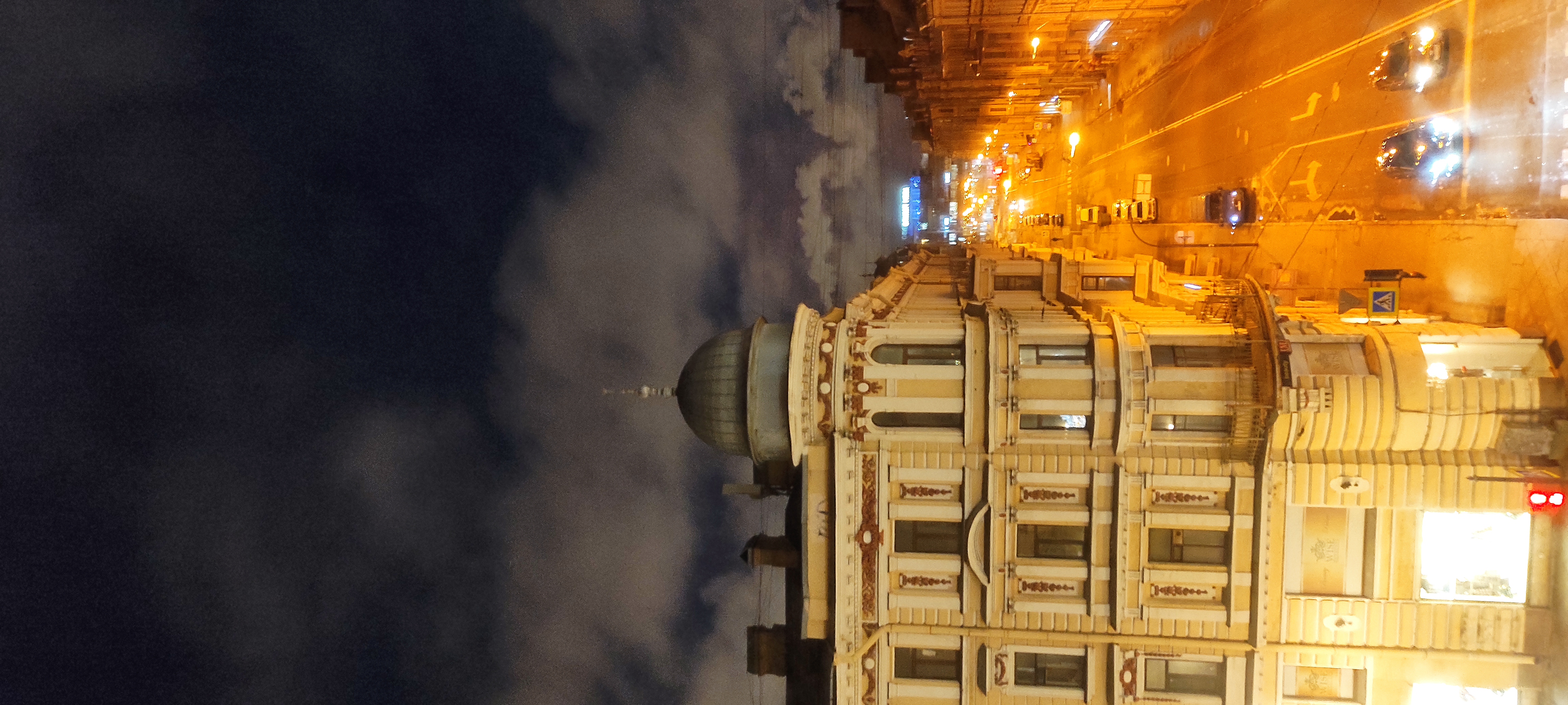 Фото Демократ на Невском 147