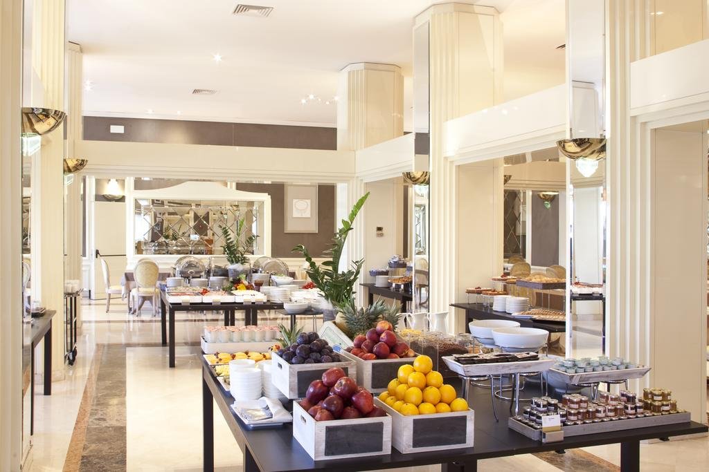 Фото Hotel Leon D'Oro