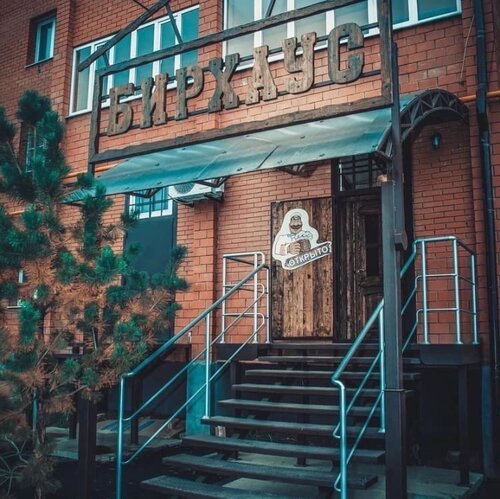 60 жастағы аналар мен әжелер бейнеленген порно видеолар