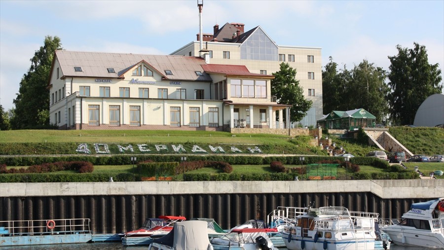 Фото отеля 2