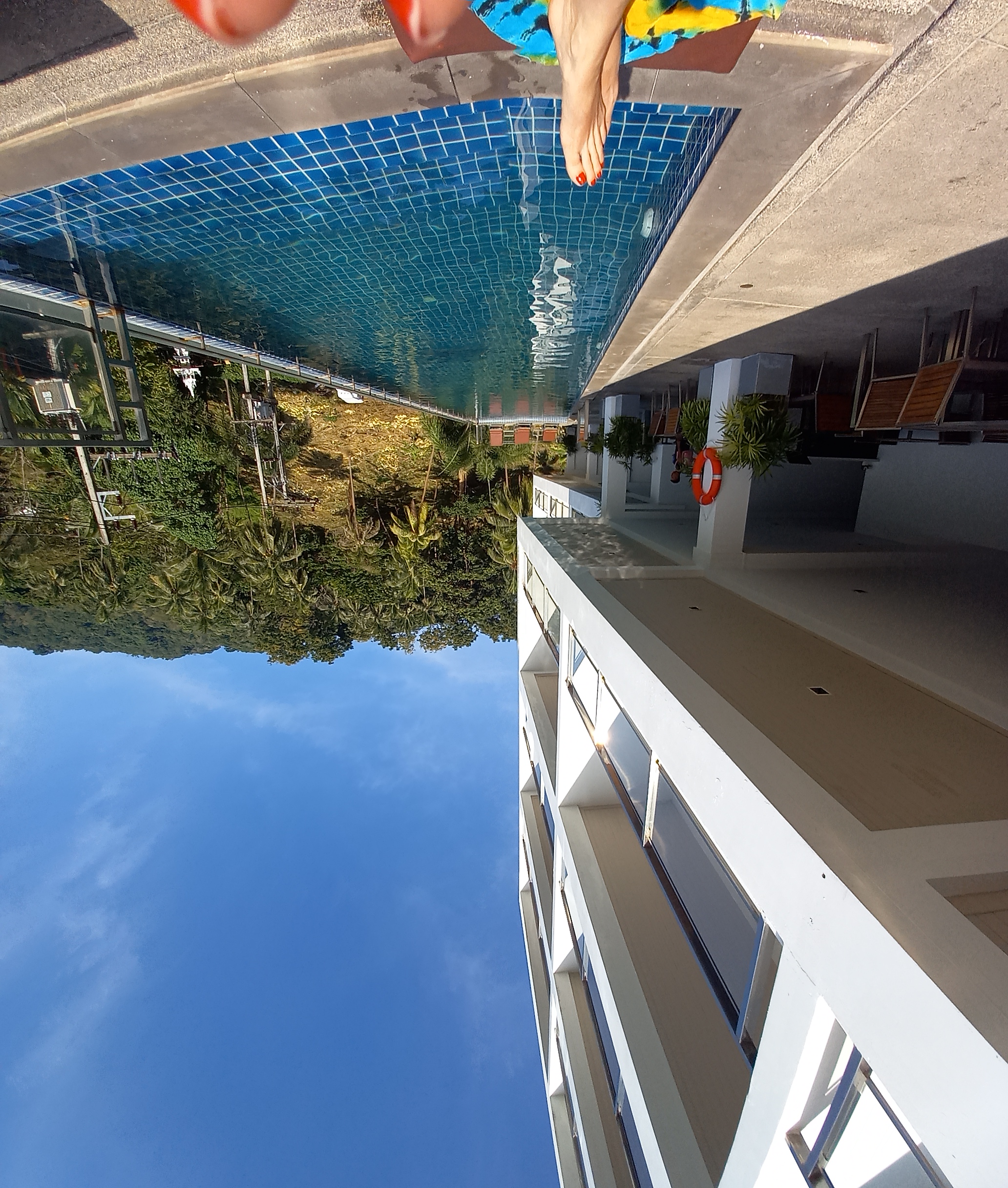 Фото Lae Lay Suites