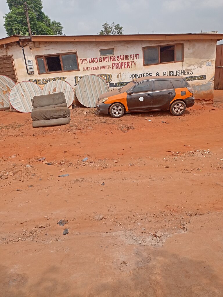 Copy center Lestek Limited, Accra, photo