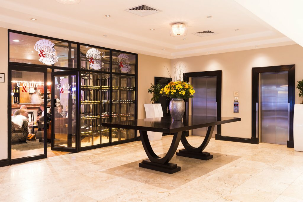 Фото Onomo Hotel Cape Town – Inn on the Square