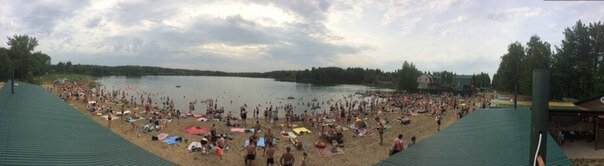 Зона отдыха голубая вода