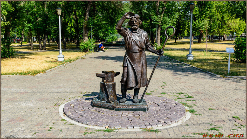 Monument, memorial Металлург демидовских времён, Magnitogorsk, photo