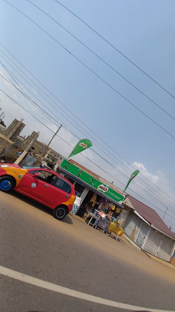 Supermarket Nyame Ne Boafo, Accra, photo