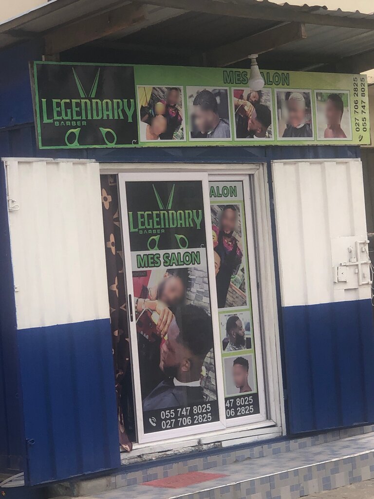 Beauty salon Legendary Mes Salon, Accra, photo