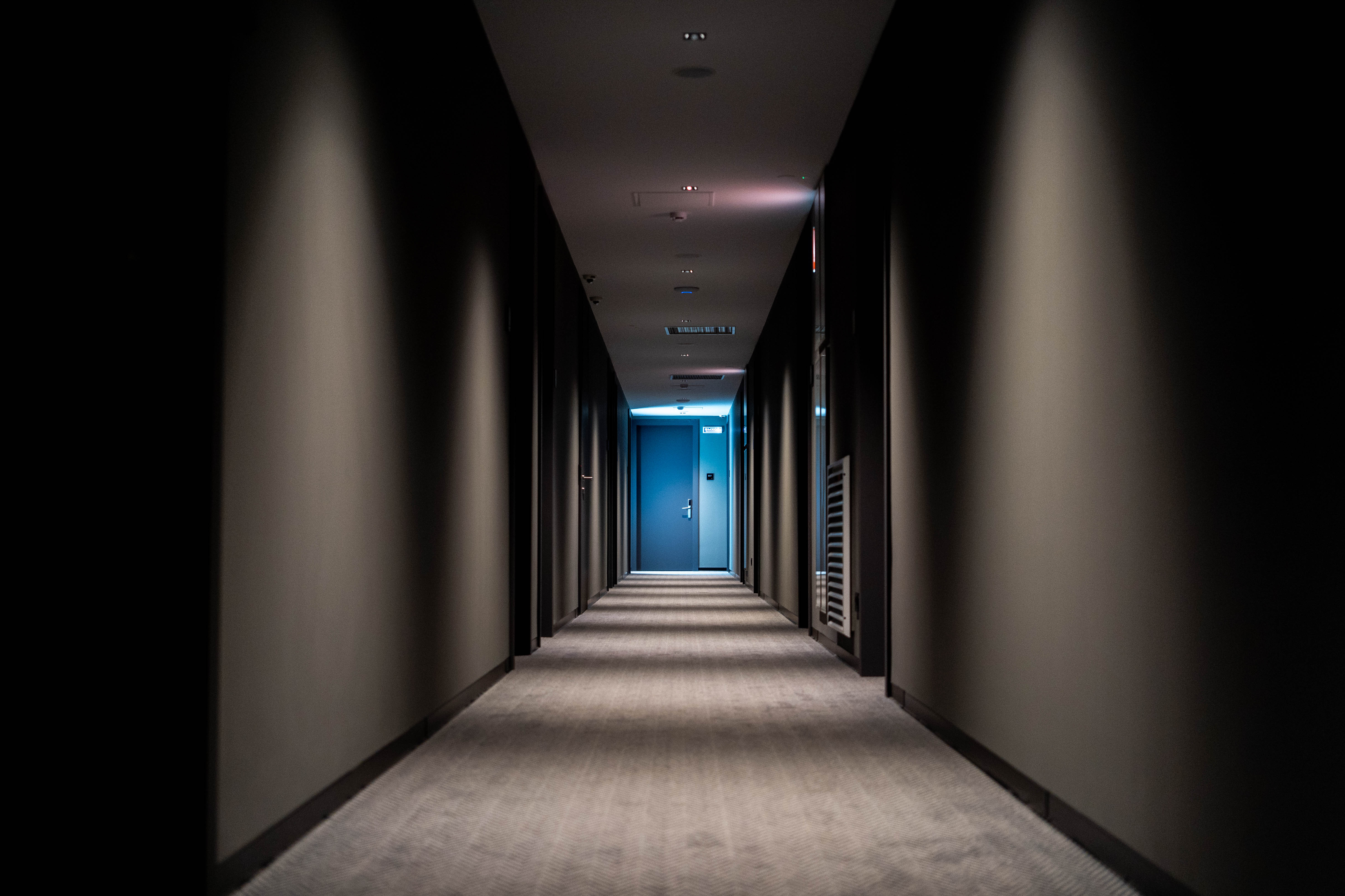 Фото FarFour Inn & Suite