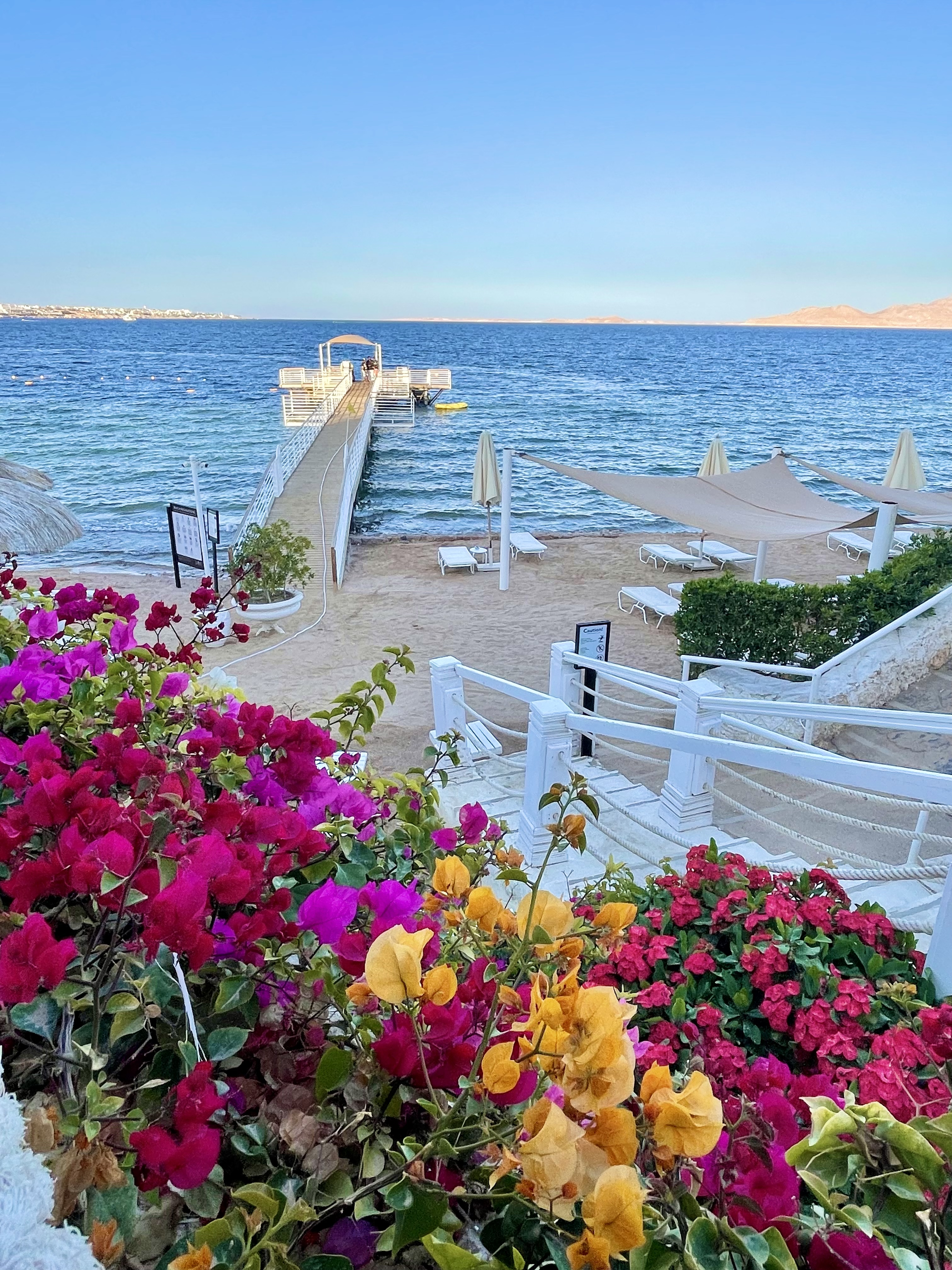 Фото Sunrise Arabian Beach Resort