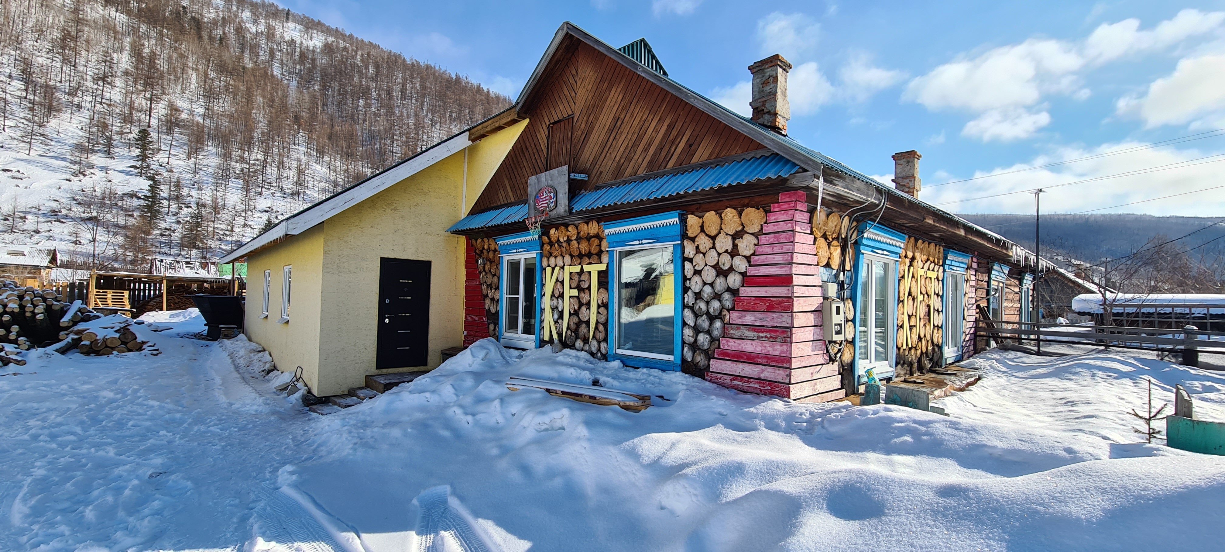 Фото отеля 1