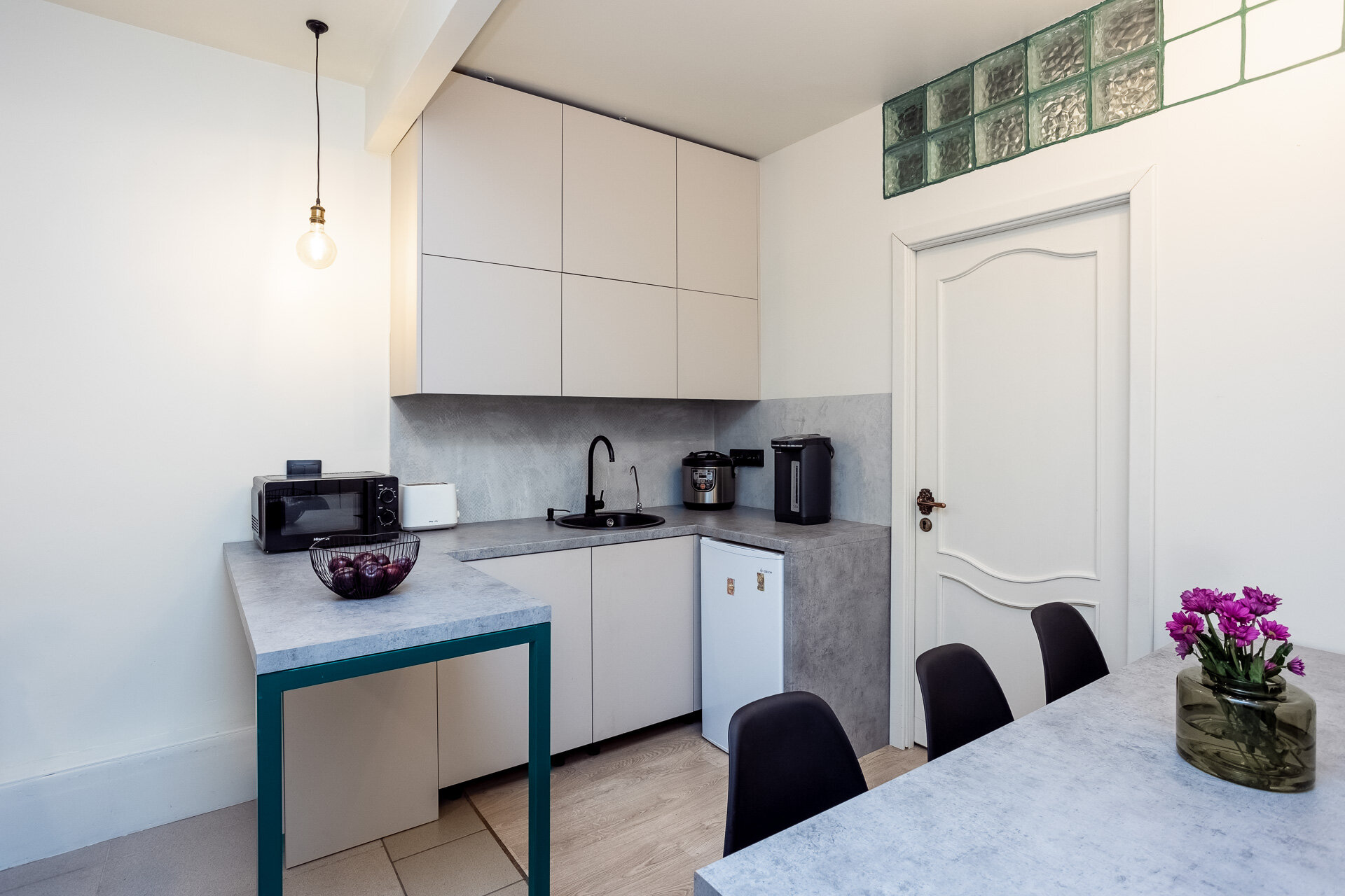 Фото Грифон