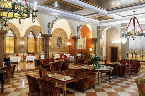 Гостиница Due Torri Hotel в Вероне