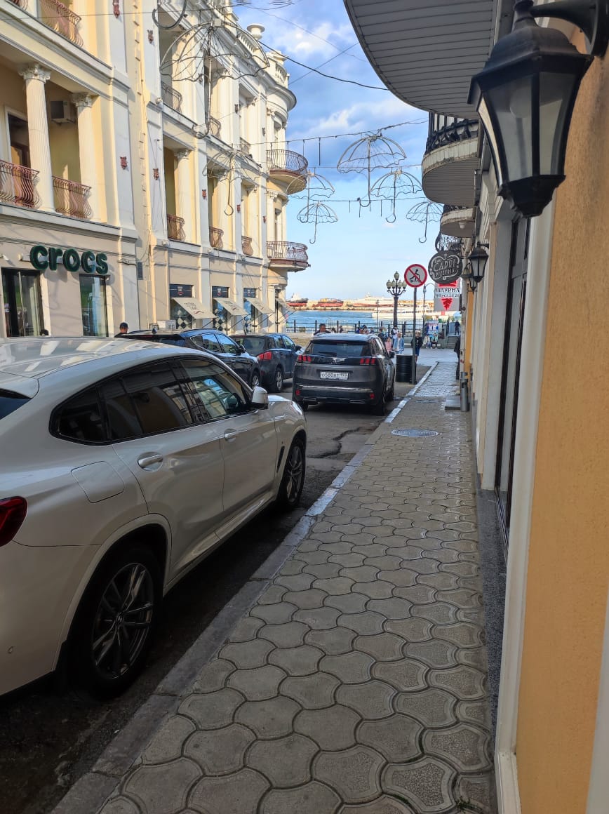 Фото Дворик на Морской