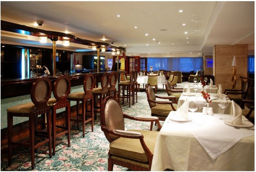 Фото Azimut Отель Аэростар Москва