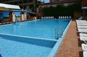 Гостиница Золотой Джин