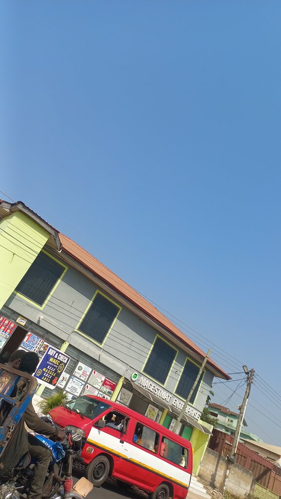 Supermarket Magestmat enterprise, Accra, photo