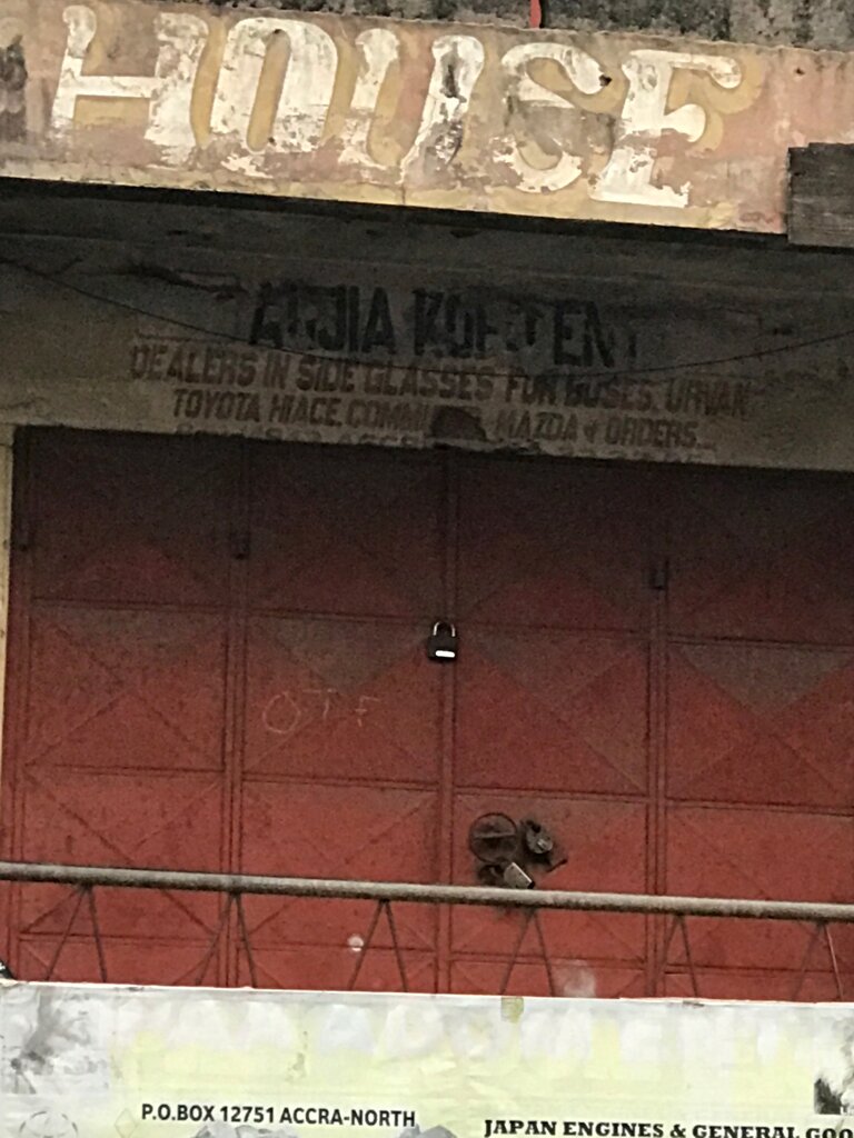 Auto parts and auto goods store Kofi Ent, Accra, photo