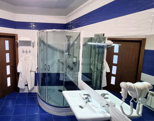 Внешний вид отеля Золотой Шар в Тольятти, фото 5