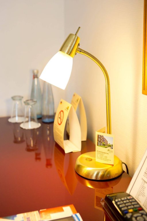 Фото Отель Hk Dusseldorf City