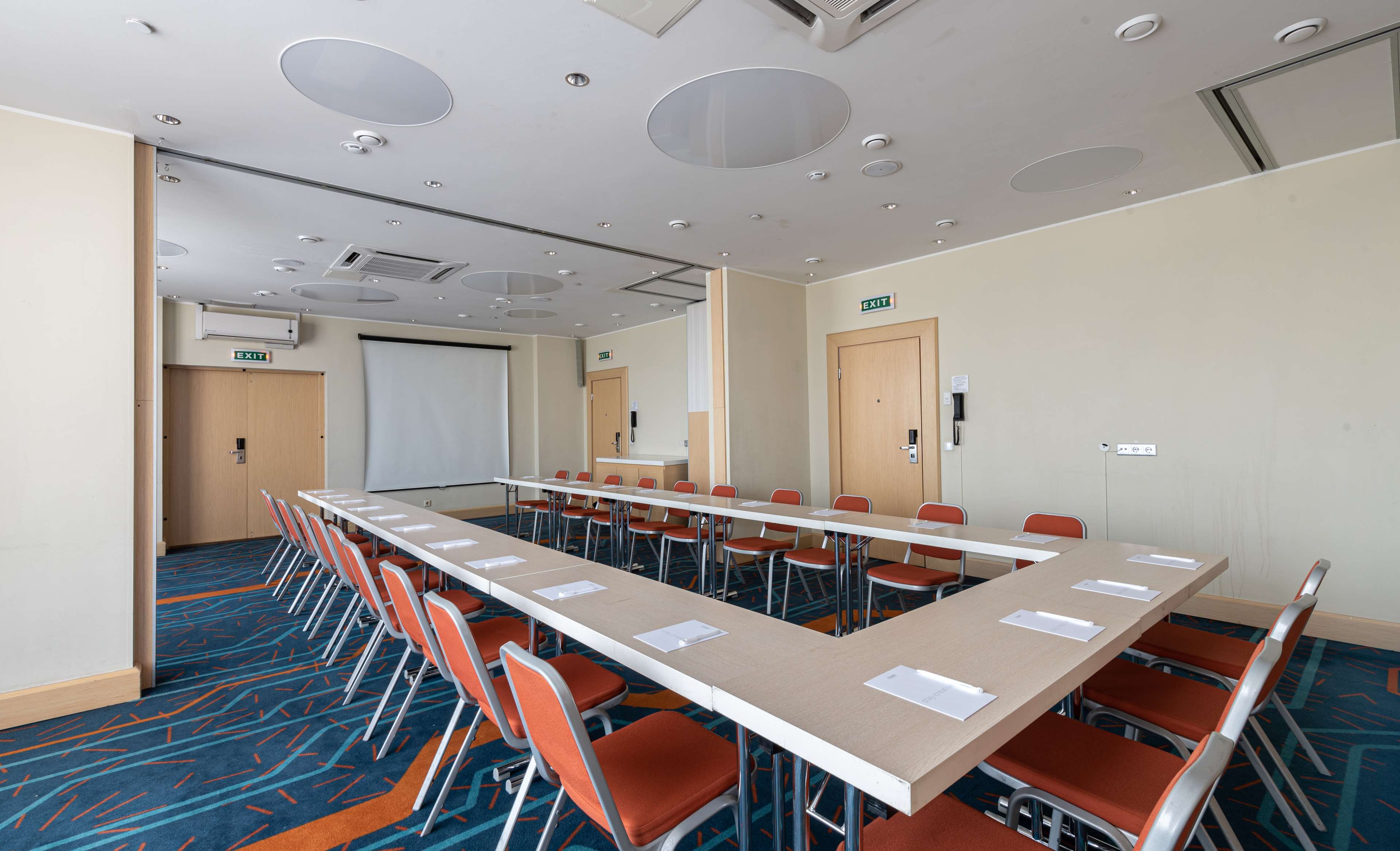 Фото Cosmos Astrakhan Hotel