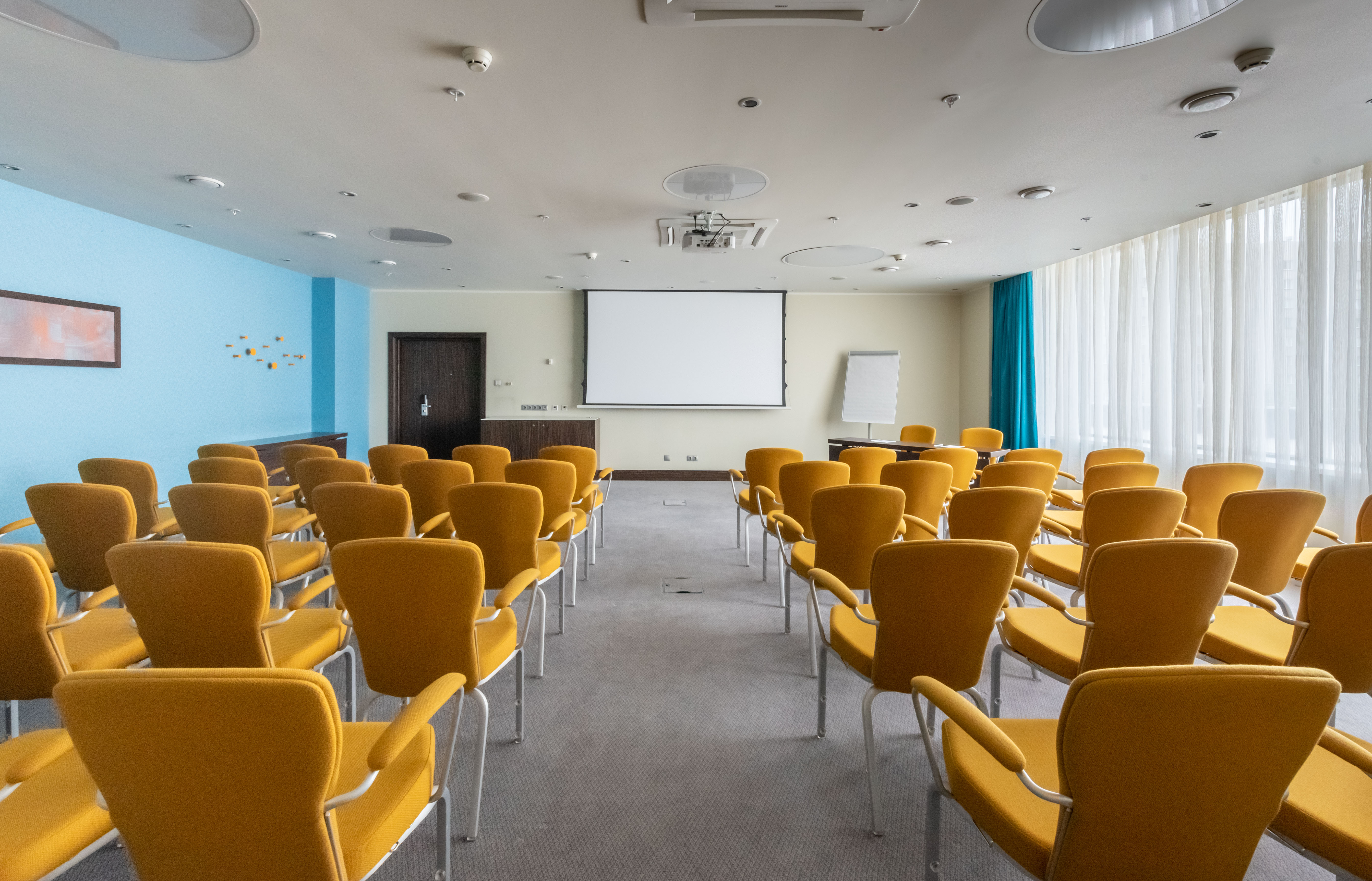 Фото Cosmos Novosibirsk Hotel