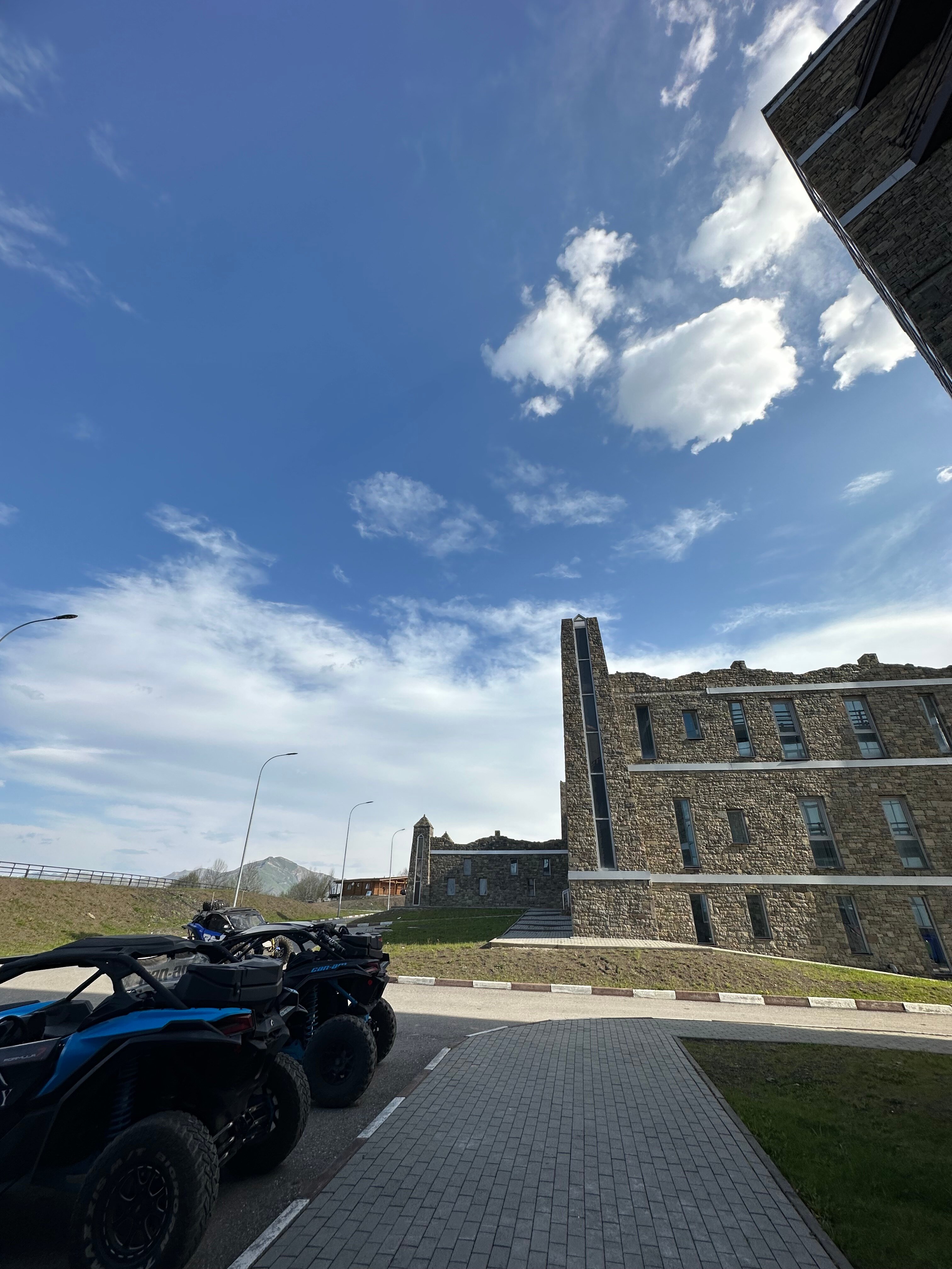 Фото Edelweiss Hotel