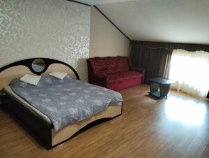 Айвазовский (село Орехово, Уютная улица, 21/23) ، فندق