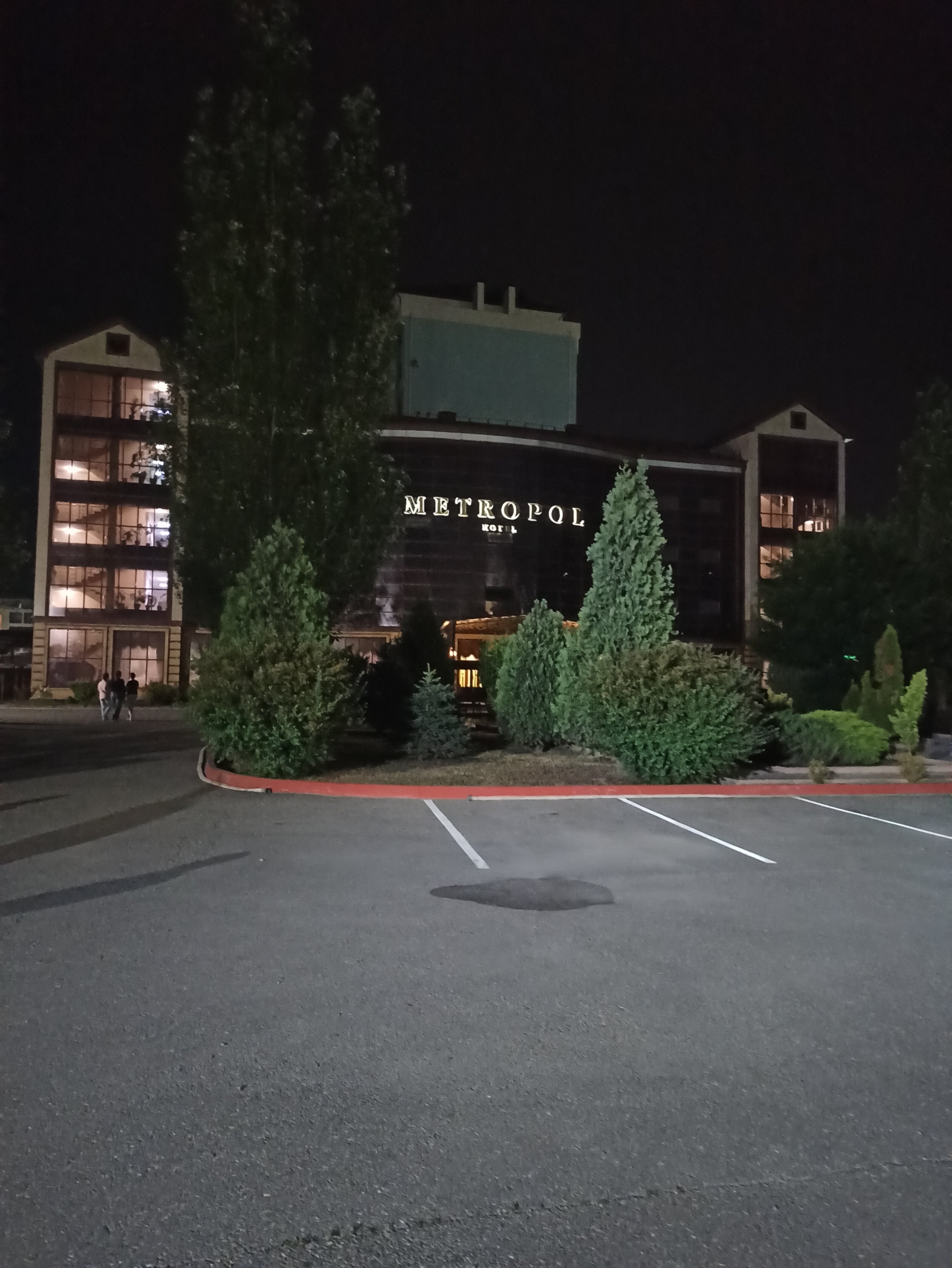 Фото Метрополь