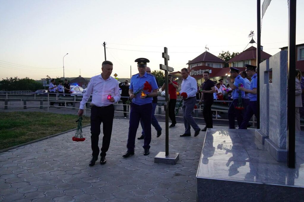 Memorial plaque, foundation stone Наводнение в ночь 6-7 июля 2012 года, Krymsk, photo