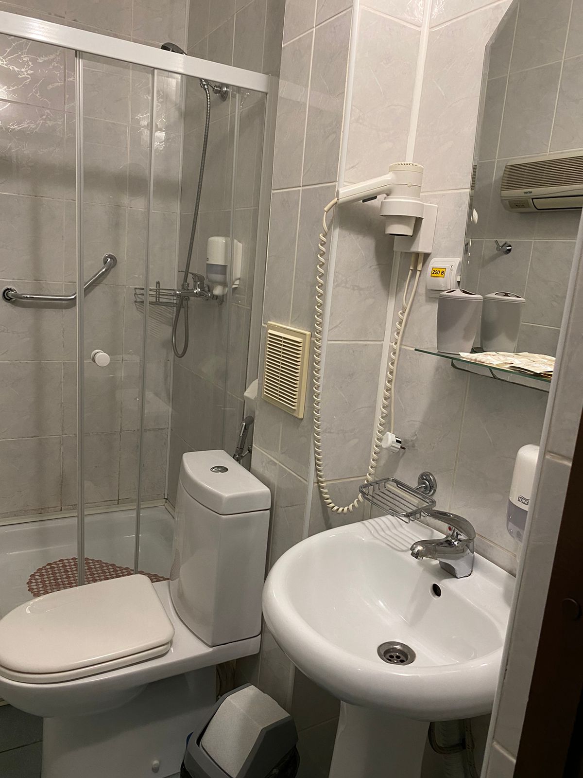 Фото Глория