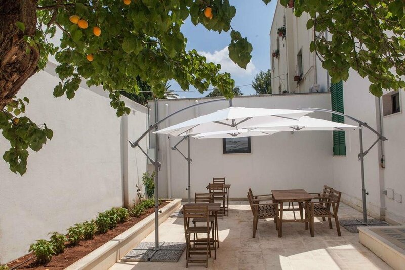 Гостиница Casa Q Bed & Breakfast в Лечче