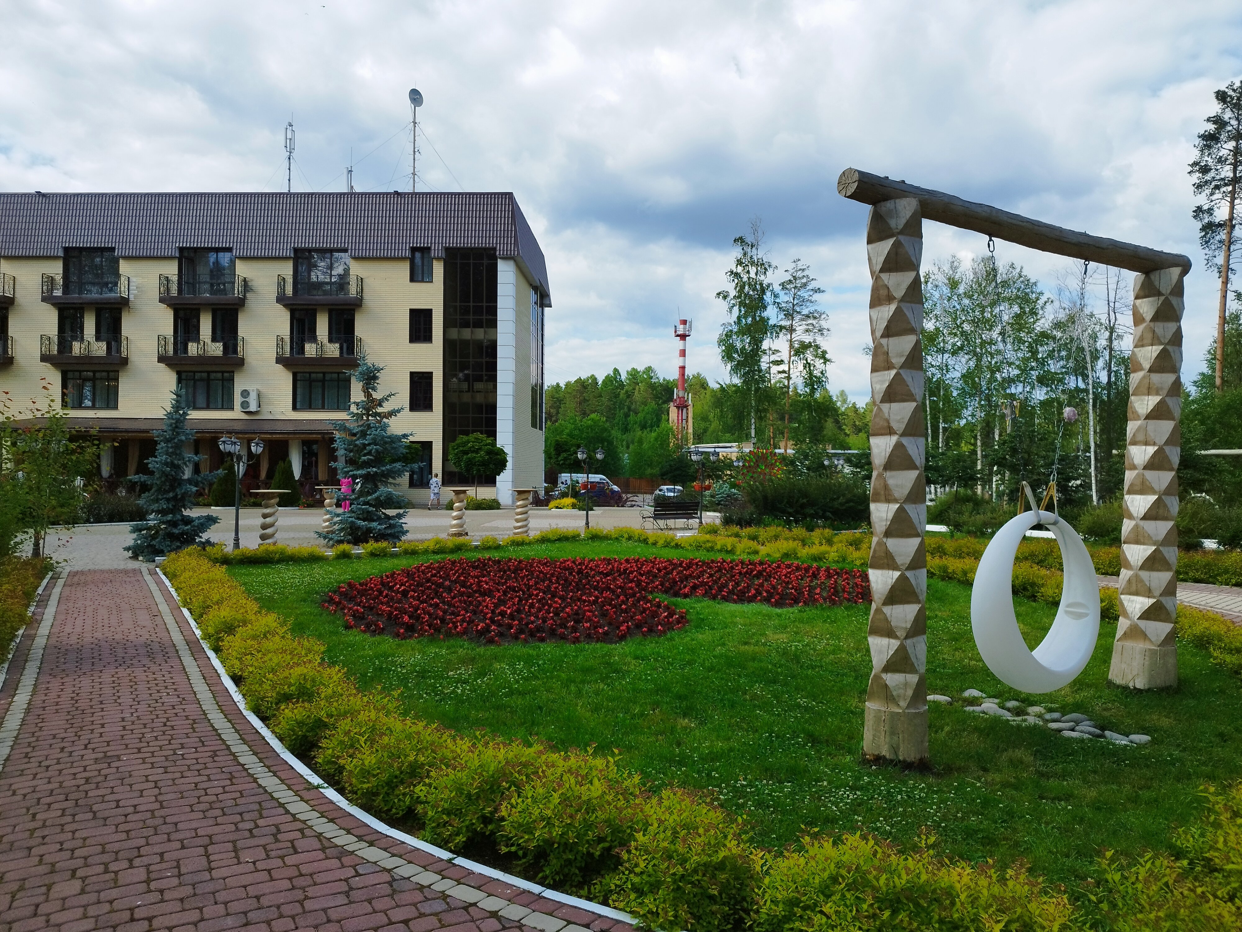 Фото отеля 2