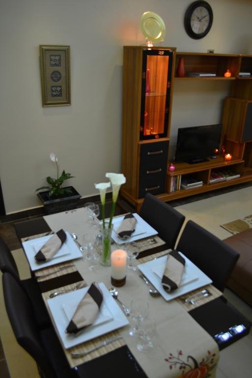 Фото Rohi Apartment Hotel