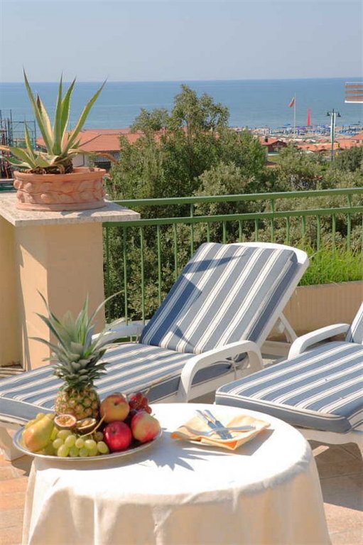 Фото Hotel President