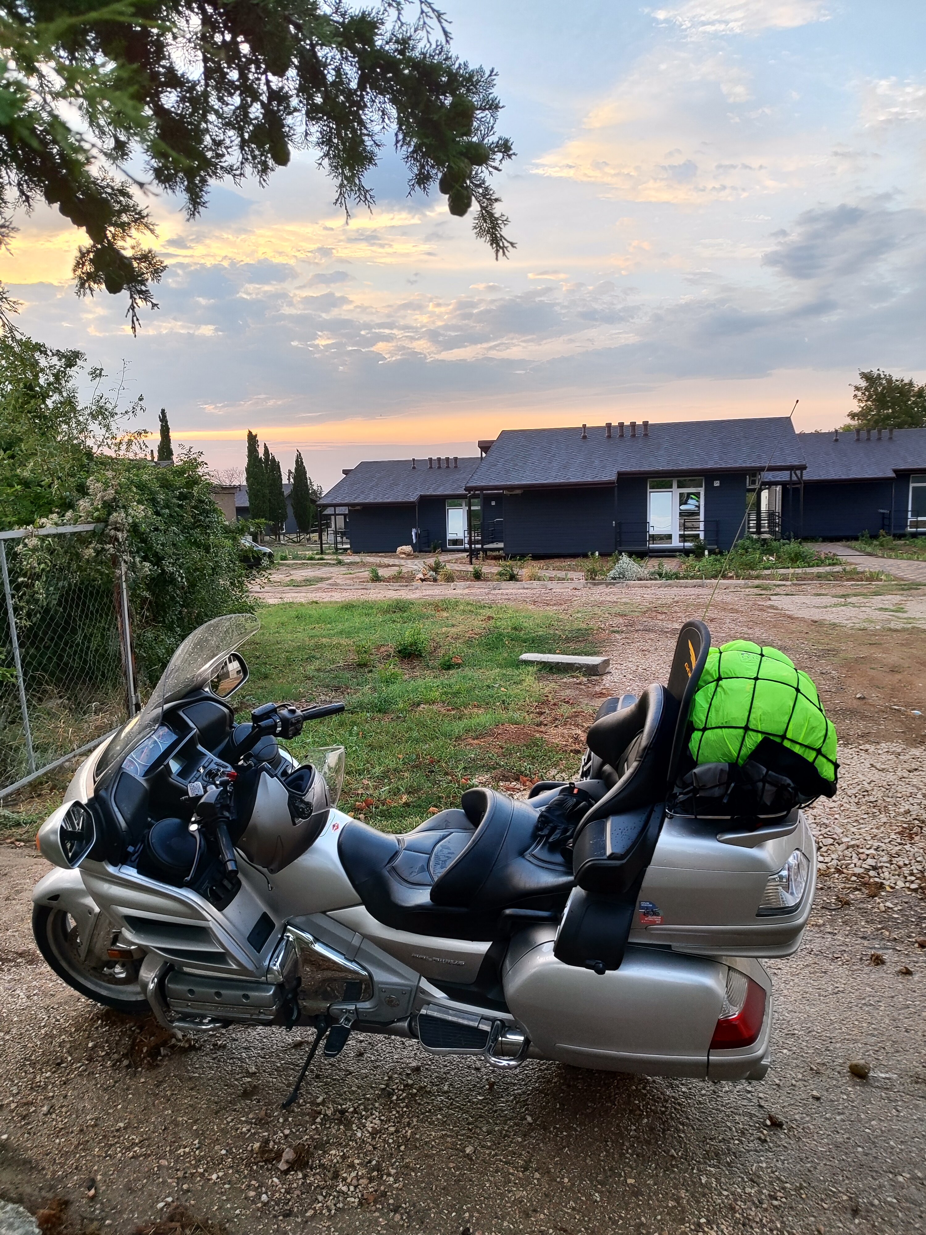 Фото Каравелла