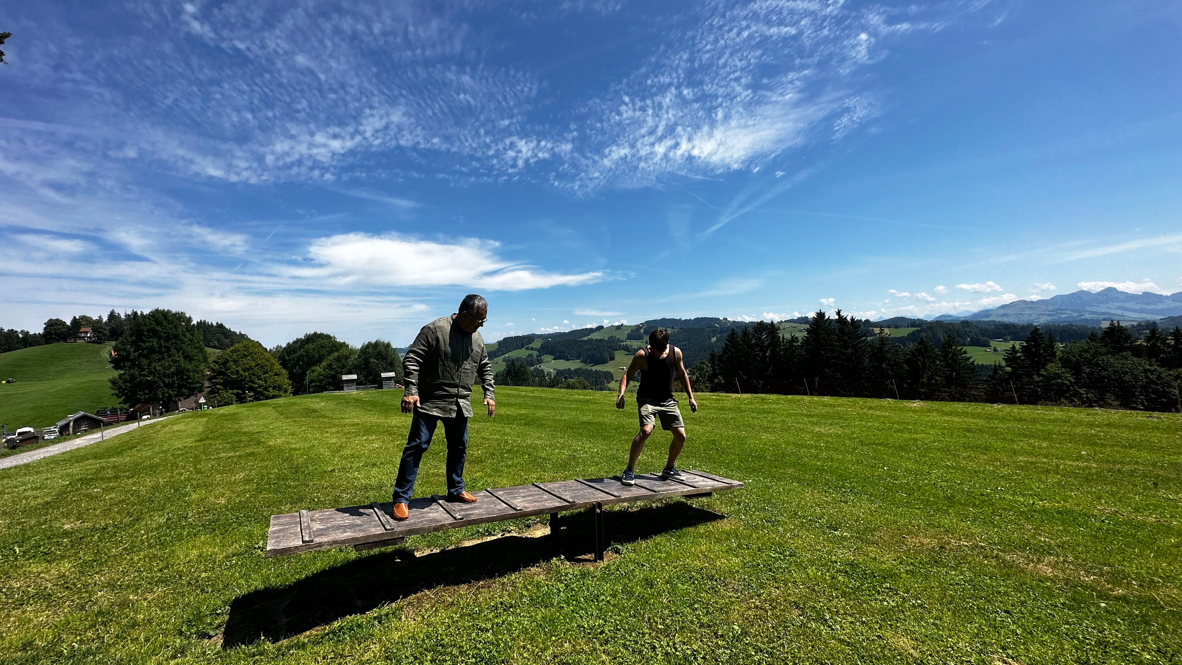 Фото Omar Khayyam Hotel