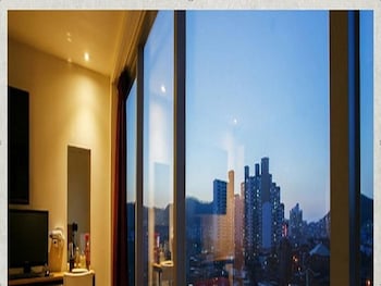 Фото Lavilla Hotel