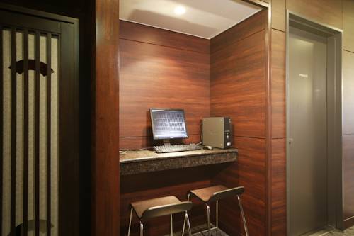 Фото Hotel Mystays Kyoto Shijo