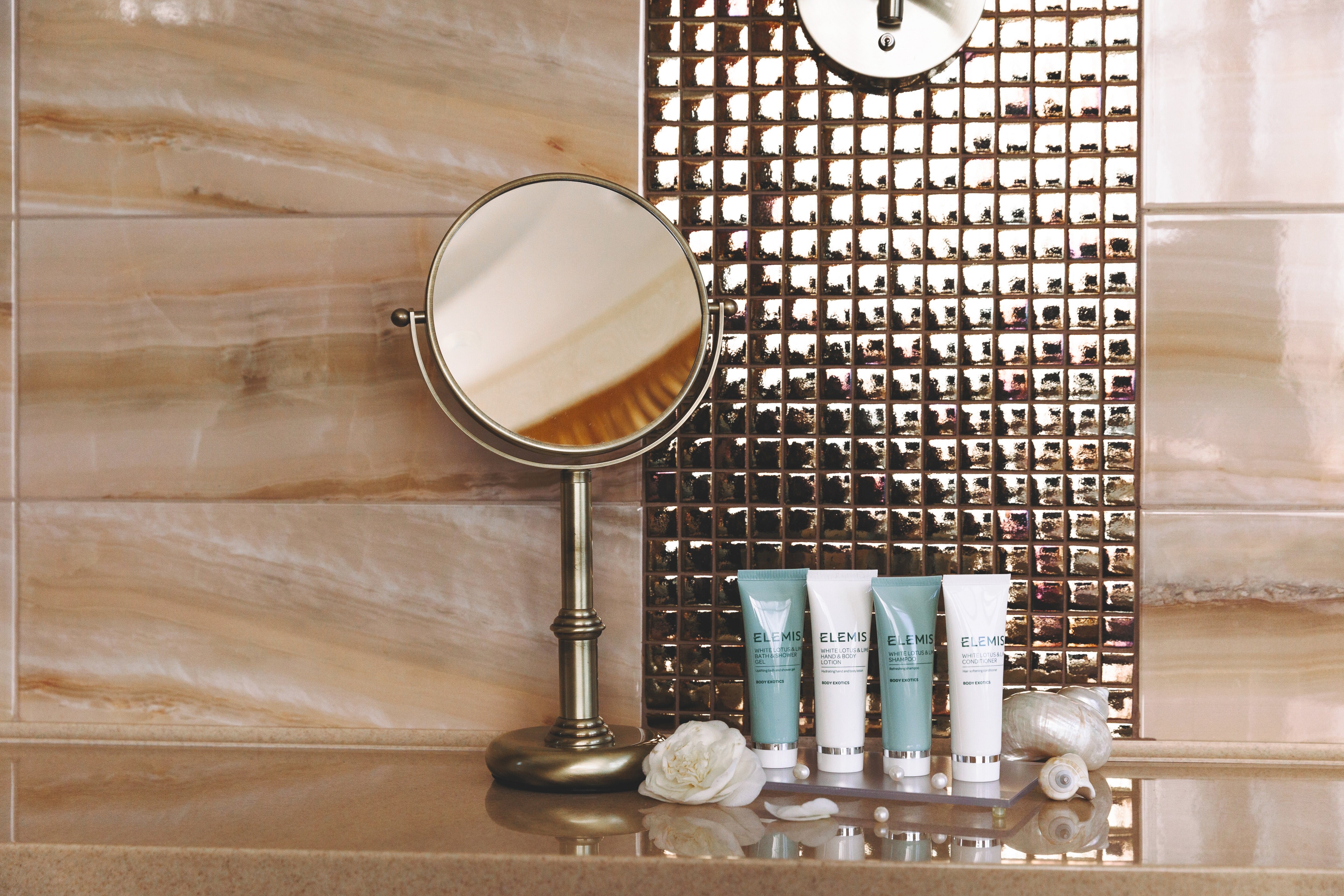 Фото Villas & SPA by Ostrova