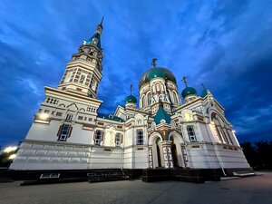 Кафедральный собор Успения Пресвятой Богородицы (Интернациональная ул., 12, Омск), православный храм в Омске