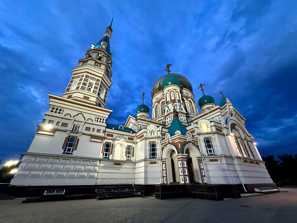 Православный храм Кафедральный собор Успения Пресвятой Богородицы, Омск, фото