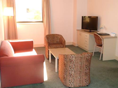 Фото Comfort Inn & Suites Goodearth Perth