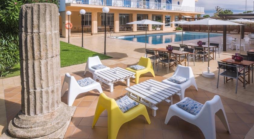 Фото Sorrabona Apartments