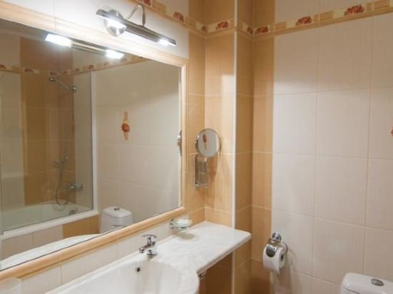 Фото Komilfo Hotel