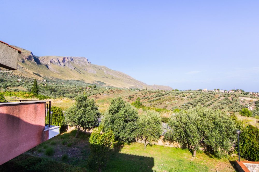 Фото Torre Artale Hotel