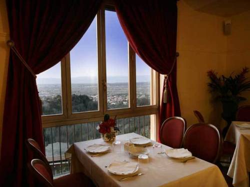Фото Miravalle Palace Hotel