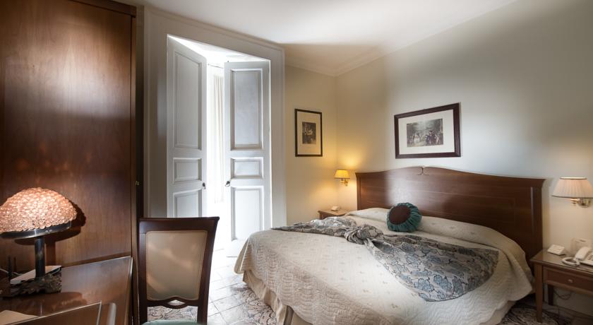 Фото Akropolis Hotel