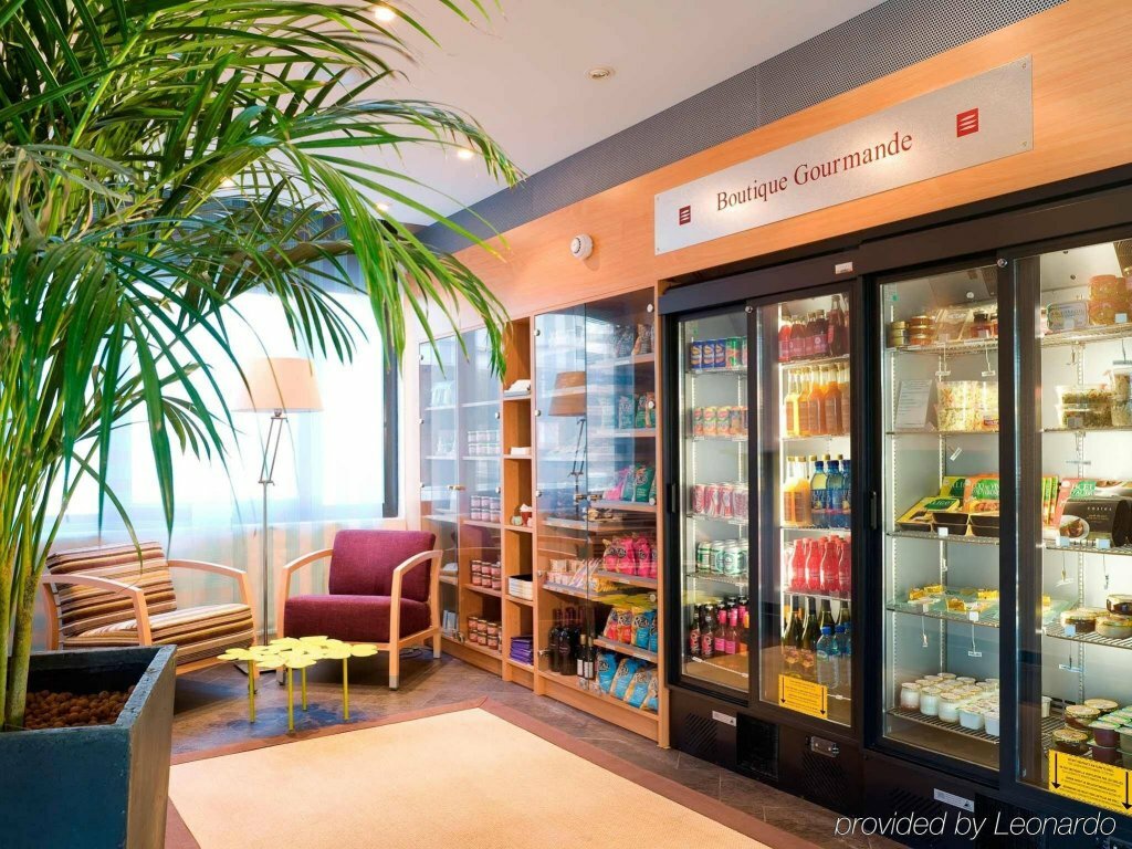 Фото Novotel Suites Rouen Normandie