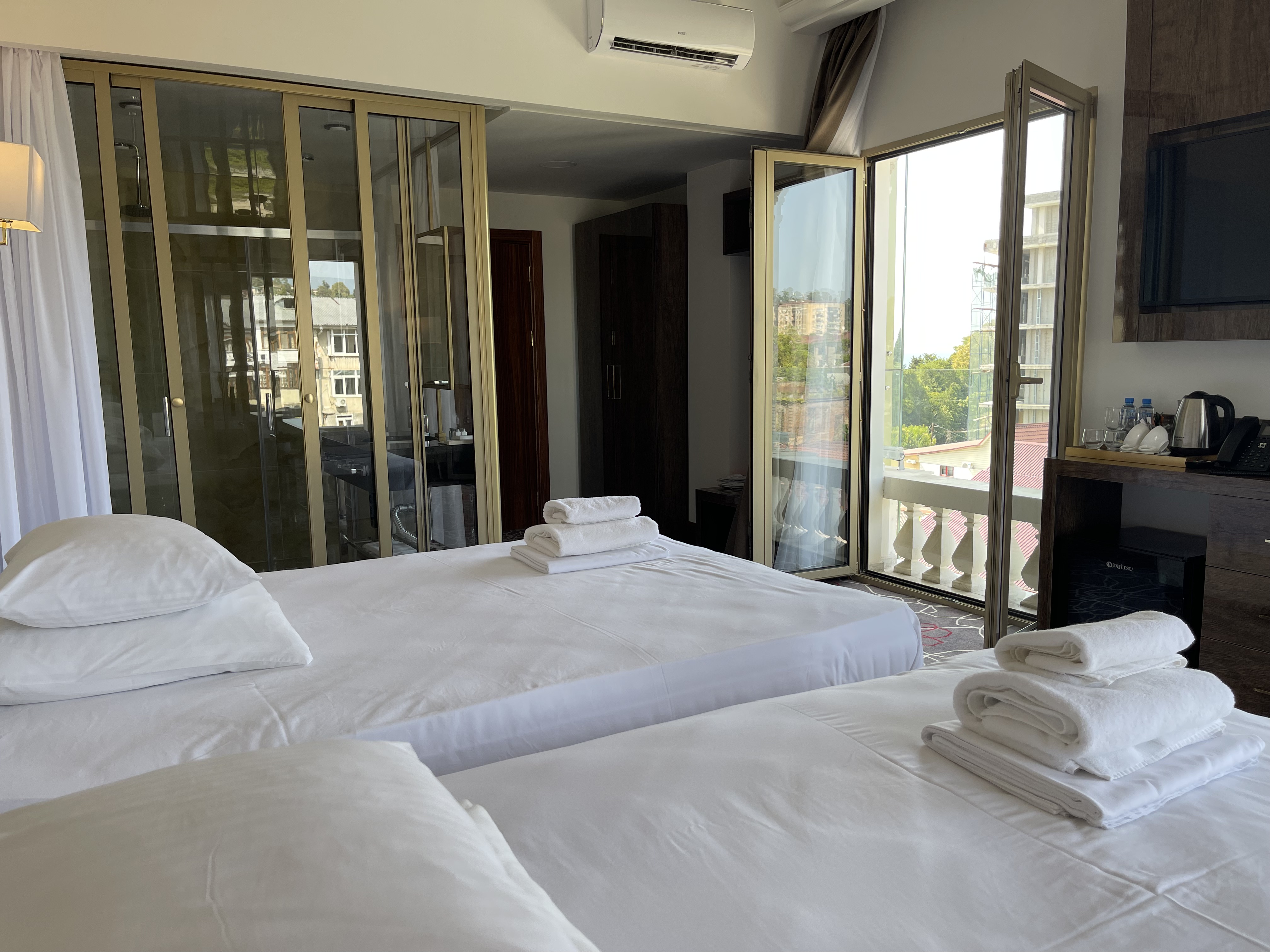 Фото Гранд Отель Сухум